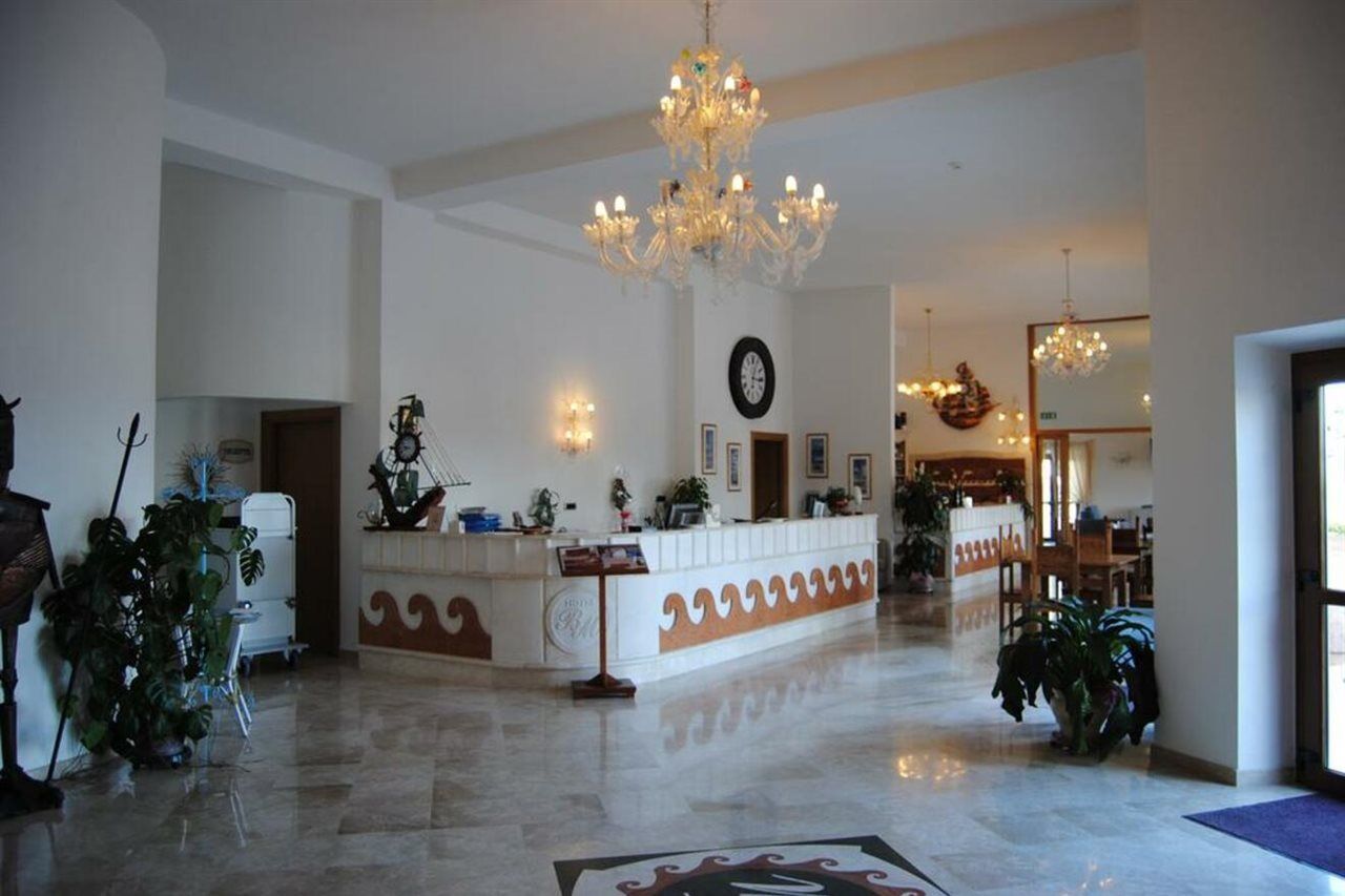 Hotel Brancamaria Cala Gonone Exterior photo
